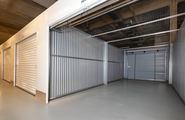 Facility photo: //images.sparefoot.com/medium/24219668ccc3916da92.jpg