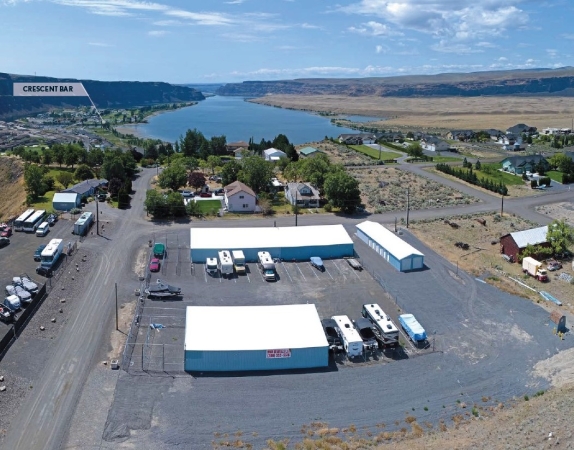 Facility photo: //images.sparefoot.com/medium/242203690e1c31cc21d.jpg