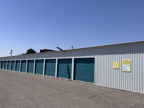 Facility photo: //images.sparefoot.com/medium/24221268d18ce3e86ee.jpg