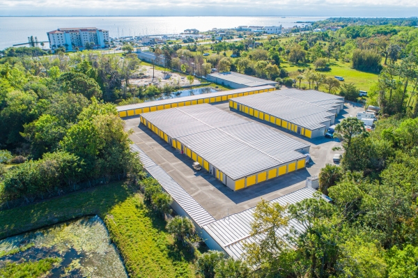 Facility photo: //images.sparefoot.com/medium/24223668d17b76d30f8.jpg