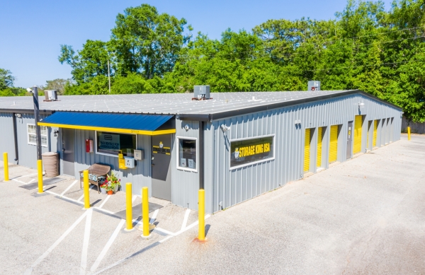 Storage Units at Storage King USA - 065 - Pensacola, FL - Olive Rd - 2640 East Olive Road
