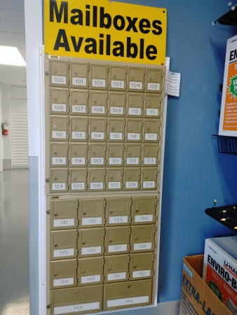 Facility photo: //images.sparefoot.com/medium/24224068d17ccd20ca7.jpg
