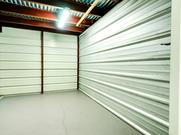 Storage Units at Storage King USA - 179 - Pinellas Park, FL - Gandy Blvd - 3501 Gandy Boulevard North