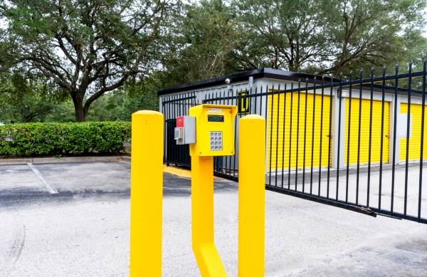 Facility photo: //images.sparefoot.com/medium/24225468e578dee9479.jpg