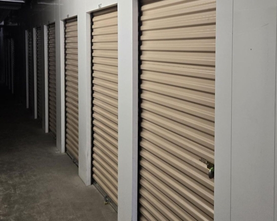 Storage Units at Extra Space Storage - 2252 - Las Vegas - 6240 S Rainbow Blvd - 6240 South Rainbow Boulevard