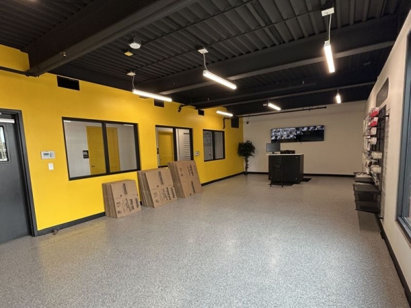 Facility photo: //images.sparefoot.com/medium/2422756904f7958942e.jpg