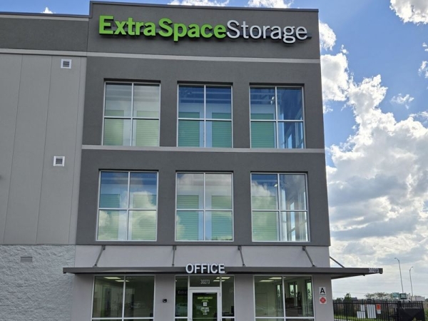 Facility photo: //images.sparefoot.com/medium/2422776905059e98f90.jpg