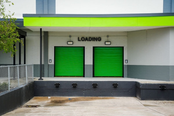 Facility photo: //images.sparefoot.com/medium/242309699431cfe362a.jpg