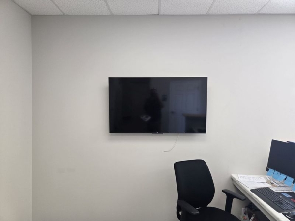 Facility photo: //images.sparefoot.com/medium/2423266904eba4660d9.jpg