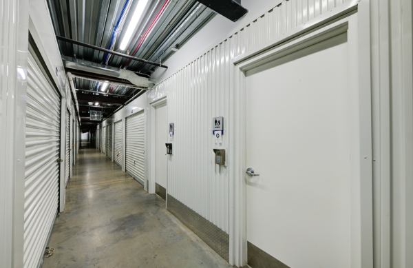 Storage Units at Storage King USA - 180 - Sewells Point Rd - 7533 Sewells Point Road