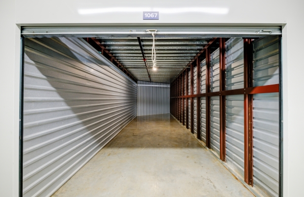 Storage Units at Storage King USA - 180 - Sewells Point Rd - 7533 Sewells Point Road