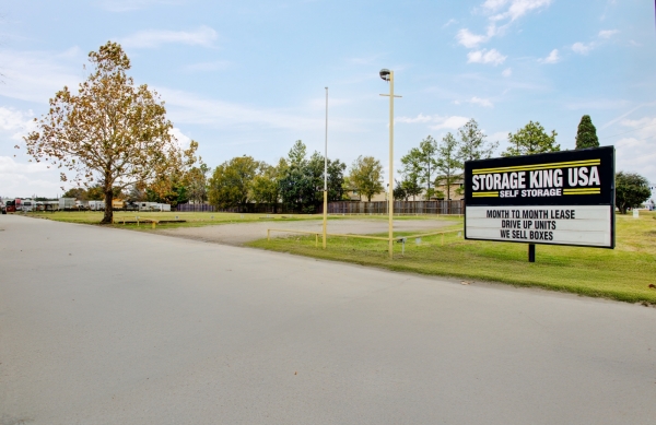 Storage Units at Storage King USA - 062 - Houston, TX - Jackrabbit Rd. - 8135 Jackrabbit Road