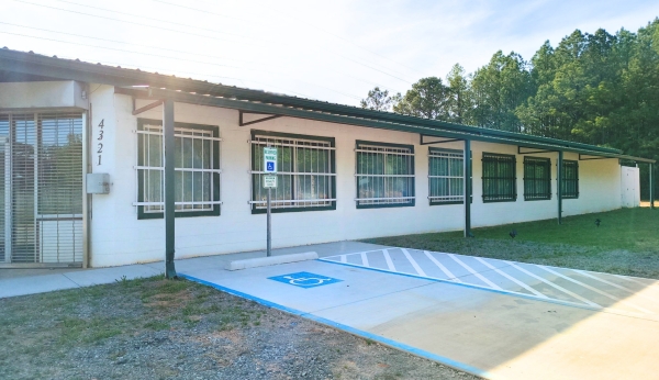Facility photo: //images.sparefoot.com/medium/24235969efa106af593.jpg