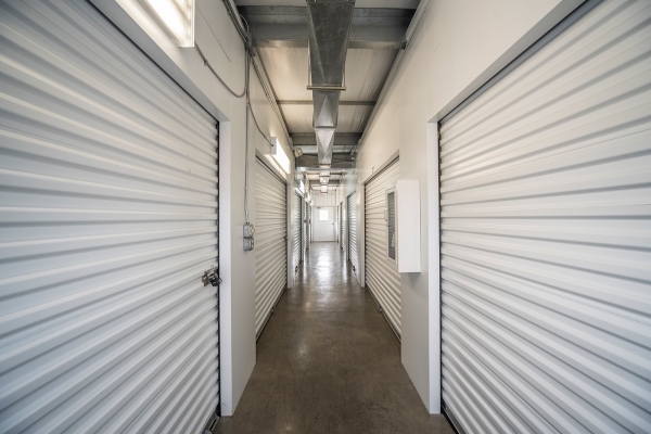 Facility photo: //images.sparefoot.com/medium/24239468d6a932d22f3.jpg