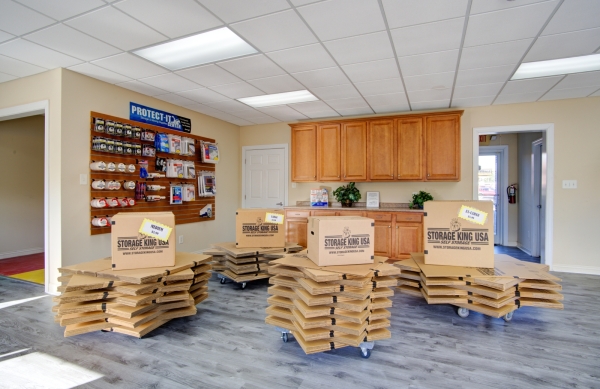 Storage Units at Storage King USA - 014 - Hope Mills, NC - US Hwy 301 S - 4928 U.s. 301