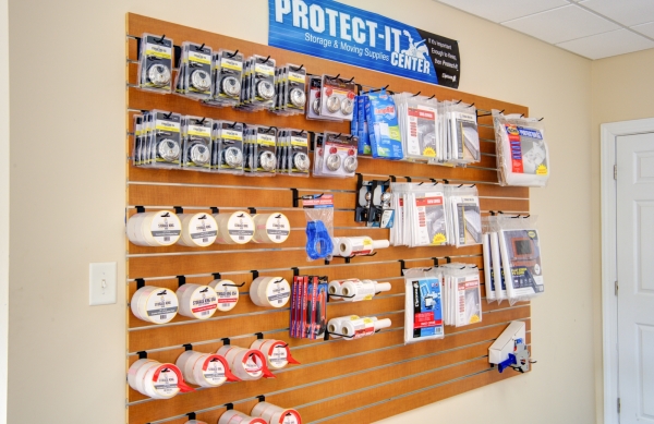 Storage Units at Storage King USA - 014 - Hope Mills, NC - US Hwy 301 S - 4928 U.s. 301