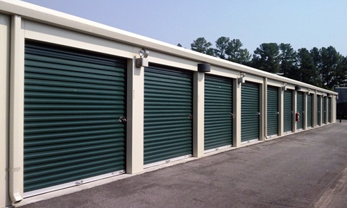 Facility photo: //images.sparefoot.com/medium/24239768d6adeaae954.jpg