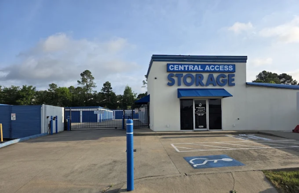 Facility photo: //images.sparefoot.com/medium/24241268dad25ab6761.jpg