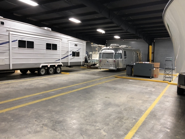 Facility photo: //images.sparefoot.com/medium/24241768dabb04690f8.jpg