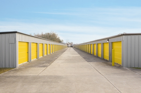 Facility photo: //images.sparefoot.com/medium/24241868dabc1249b2d.jpg