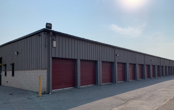 Facility photo: //images.sparefoot.com/medium/24242368dab57d48091.jpg