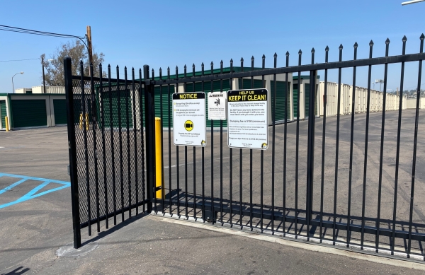 Facility photo: //images.sparefoot.com/medium/24243368dc22c8e6c26.jpg