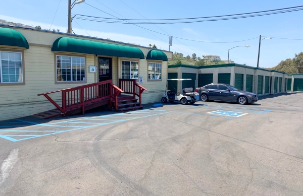 Facility photo: //images.sparefoot.com/medium/24243368dc22ca269a4.jpg