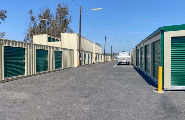 Facility photo: //images.sparefoot.com/medium/24243368dc22cf1f34a.jpg