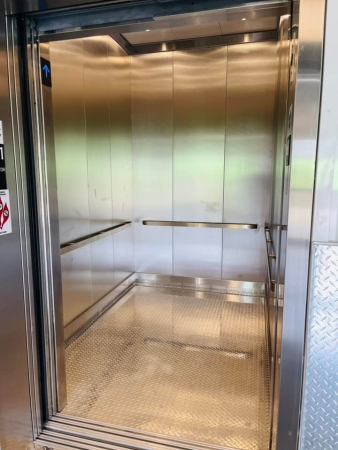 Facility photo: //images.sparefoot.com/medium/24245668e40ae2c4482.jpg