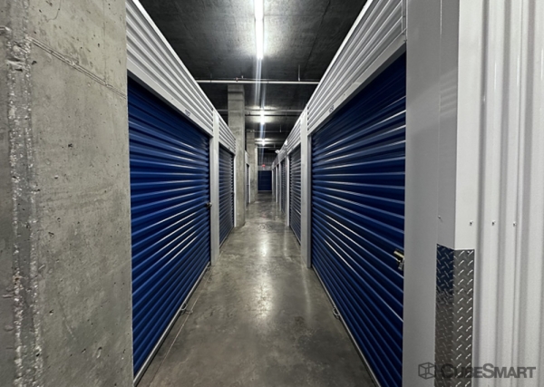 Facility photo: //images.sparefoot.com/medium/2424646a2baf700a0fb.jpg