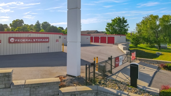 Facility photo: //images.sparefoot.com/medium/2424786a07443719680.jpg