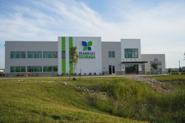 Facility photo: //images.sparefoot.com/medium/24250268e4350210419.jpg