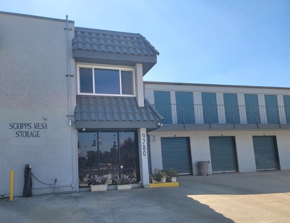 Facility photo: //images.sparefoot.com/medium/24251268e666e62034c.jpg