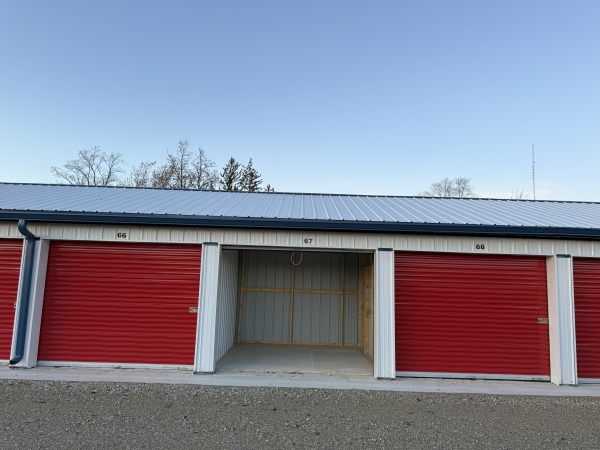 Facility photo: //images.sparefoot.com/medium/24255169d96c4ebf146.jpeg