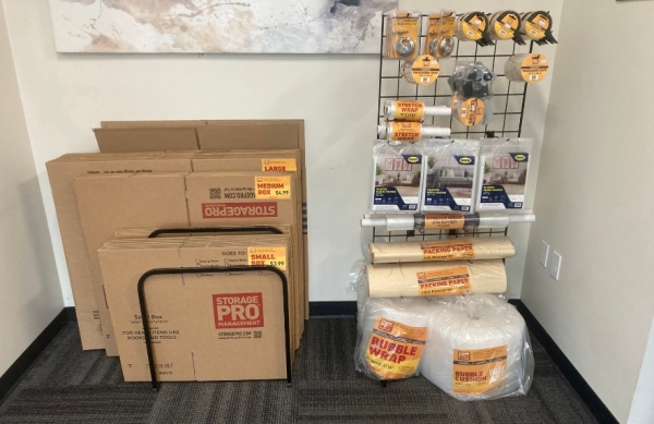 Facility photo: //images.sparefoot.com/medium/24255869ea7fce9a5e6.jpg