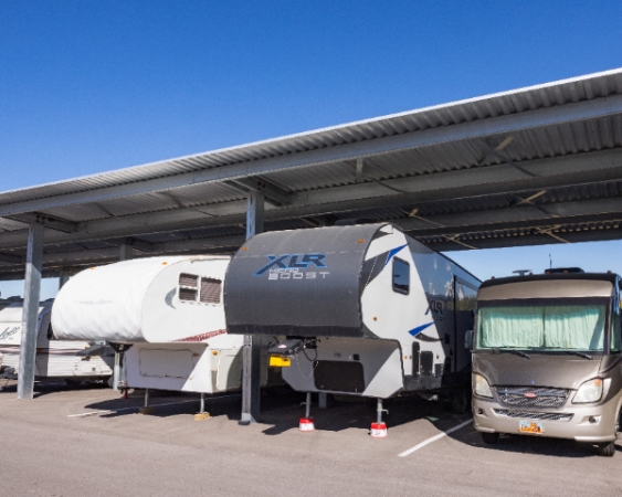 Facility photo: //images.sparefoot.com/medium/24258768f28f525d8dc.jpg