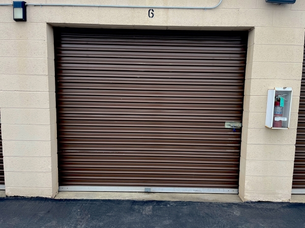 Facility photo: //images.sparefoot.com/medium/24259568ee9fcc26d62.jpg