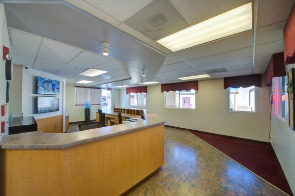 Facility photo: //images.sparefoot.com/medium/24259668ee9d82b5f00.jpg