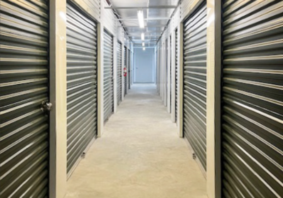 Facility photo: //images.sparefoot.com/medium/24259768eed7c92be20.png