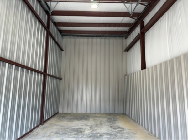 Facility photo: //images.sparefoot.com/medium/24260868fe9e7e66e26.png