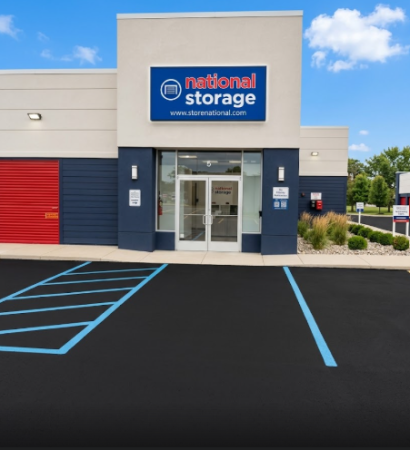 Facility photo: //images.sparefoot.com/medium/24261569e8fa5a9f896.png