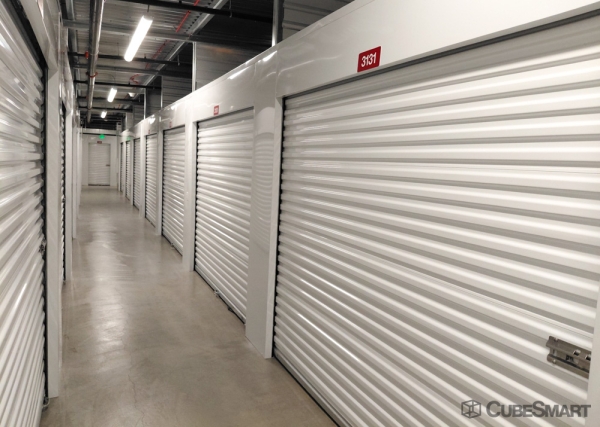 Facility photo: //images.sparefoot.com/medium/24263468f728be26194.jpg