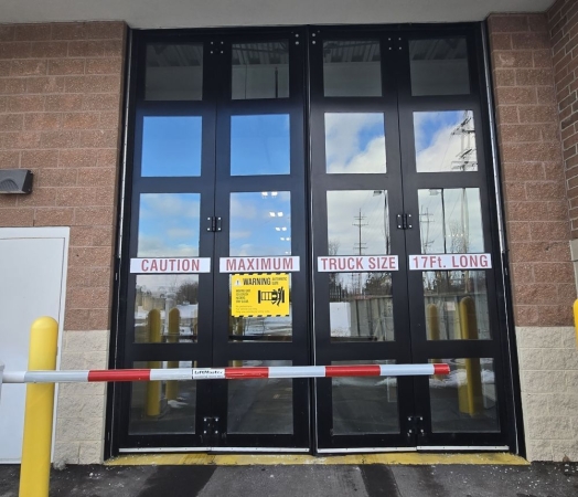 Facility photo: //images.sparefoot.com/medium/2426536994302375545.jpg