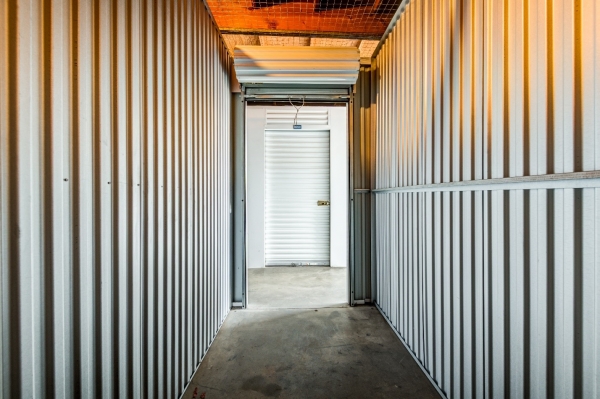 Facility photo: //images.sparefoot.com/medium/24277268fa507ae1545.jpg