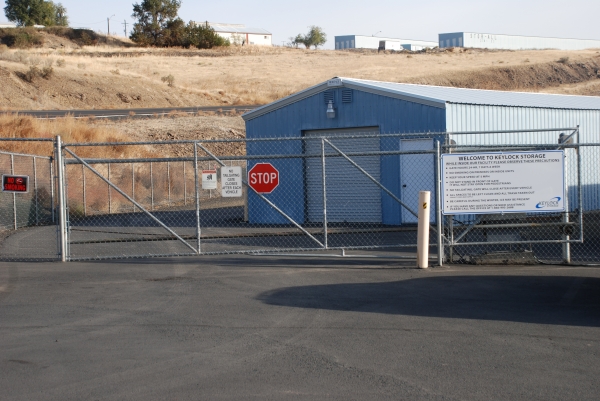 Facility photo: //images.sparefoot.com/medium/24281568ff76e6c556e.jpg