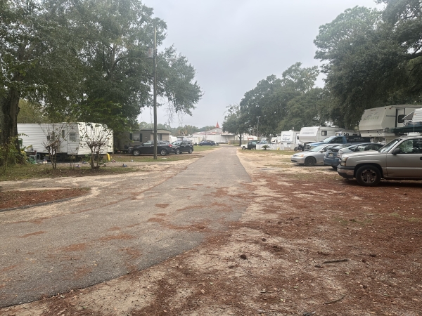 Facility photo: //images.sparefoot.com/medium/24286169e1187c38ecf.jpg