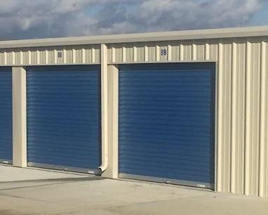 Facility photo: //images.sparefoot.com/medium/242864690a31ff7be27.jpg