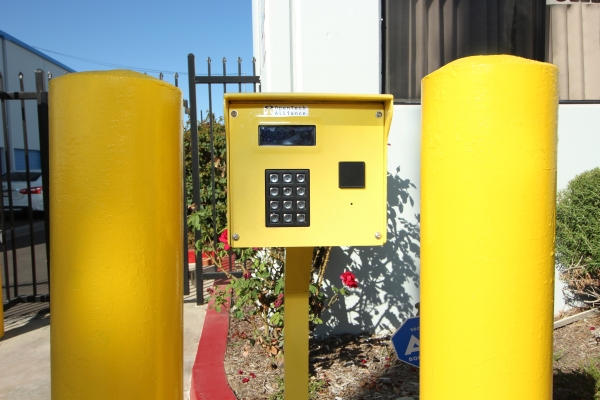 Facility photo: //images.sparefoot.com/medium/242889691656d8ea8f8.jpg