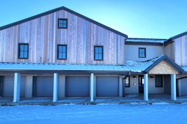 Facility photo: //images.sparefoot.com/medium/2428916a1736fb06c75.jpg