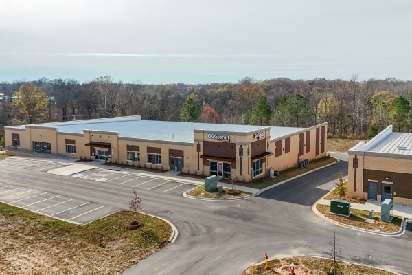 Facility photo: //images.sparefoot.com/medium/2428926931af2edb5ae.jpg